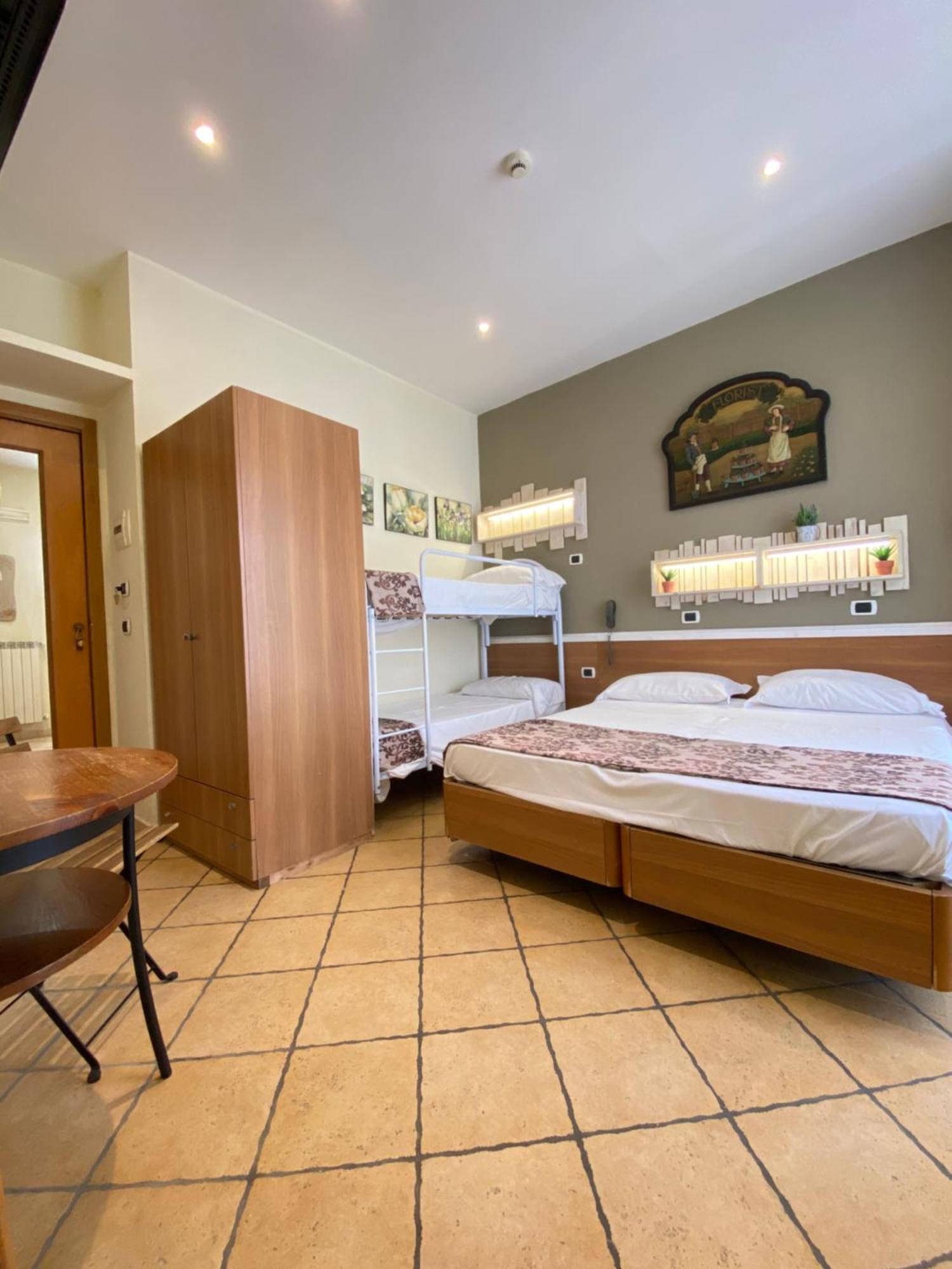 Hotel Europeo Napoli Zimmer foto